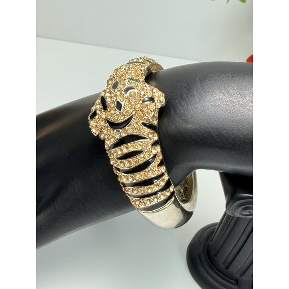 Vintage Chunky Gold Tone Statement Bangle Bracelet Size 7 Costume Jewelry - Picture 5 of 9